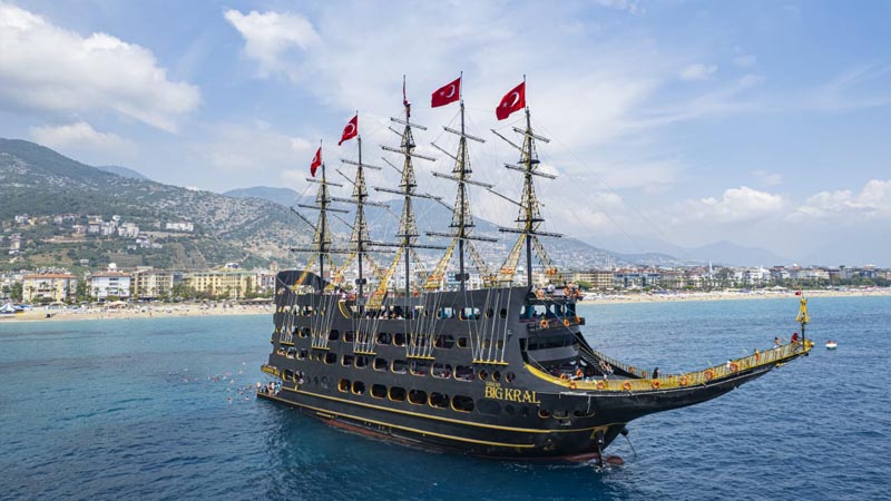 turkler legend big kral pirate boat