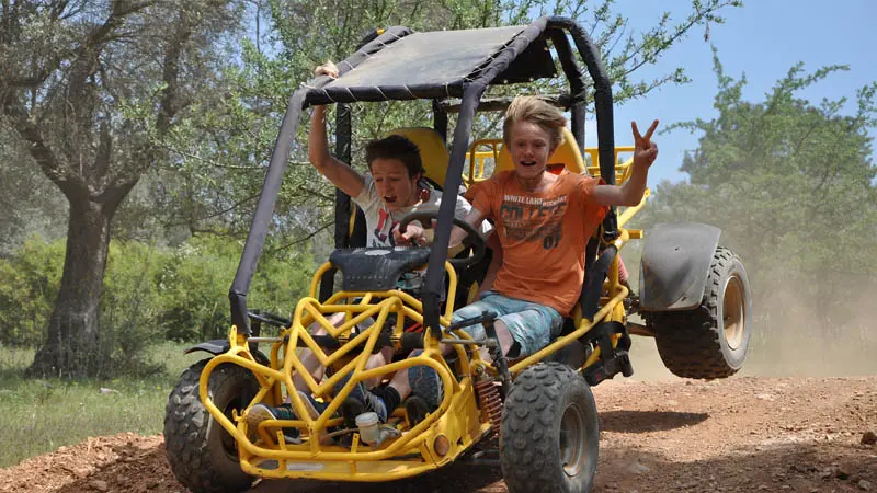 buggy-riding turkler